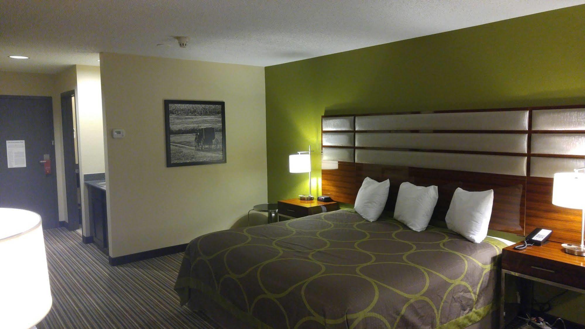 Super 8 By Wyndham Copley Akron Eksteriør bilde